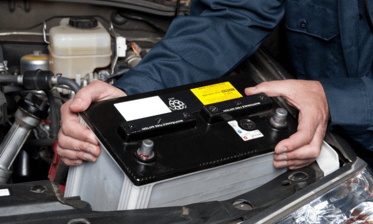 With these tips your car battery will last much longer